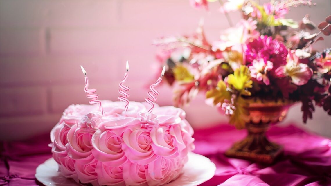 Jak przekazać życzenia urodzinowe w ciekawy sposób?